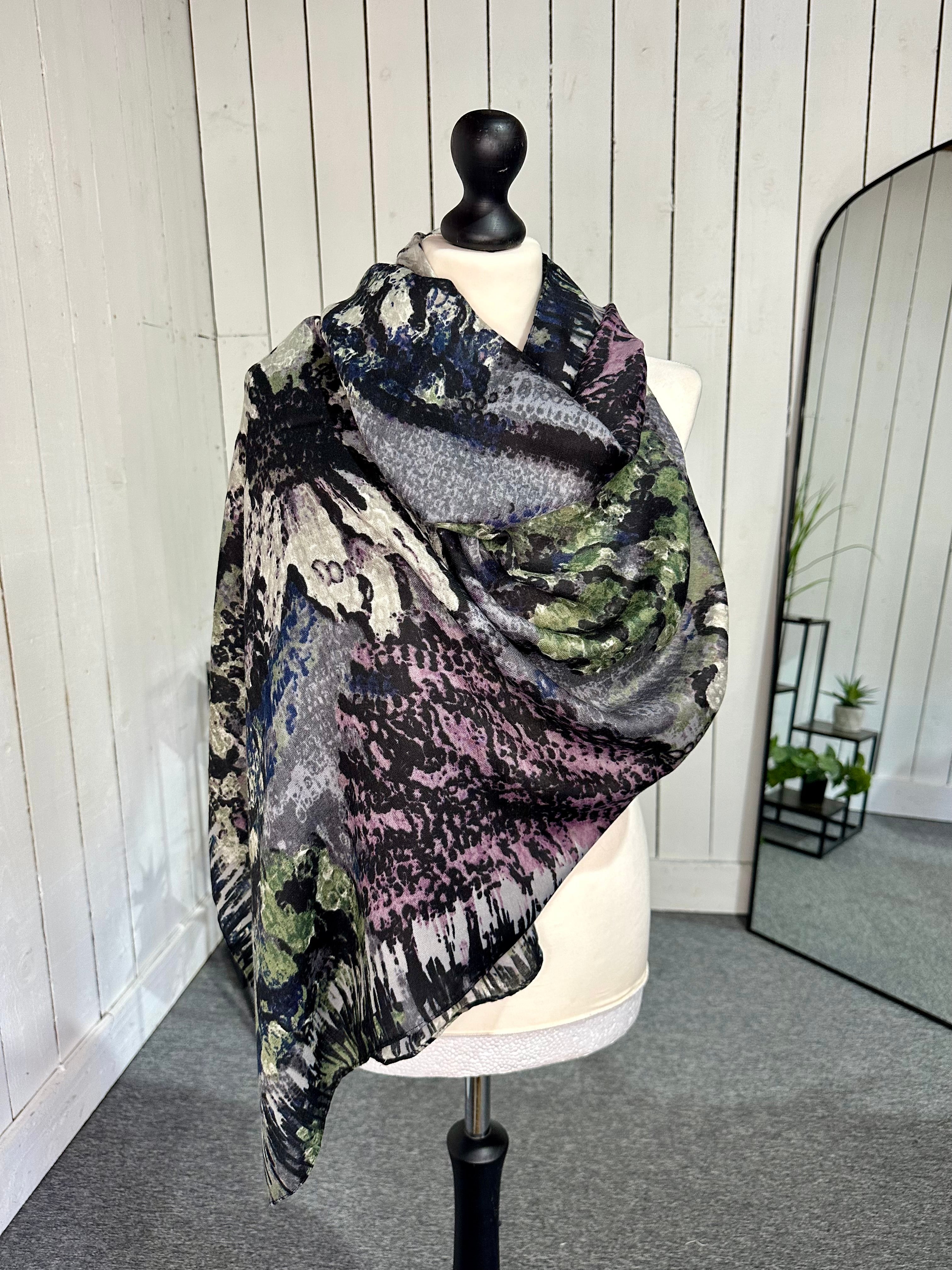 Catherine Flower Scarf