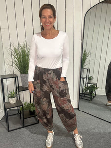 Floral Tulip Jogger