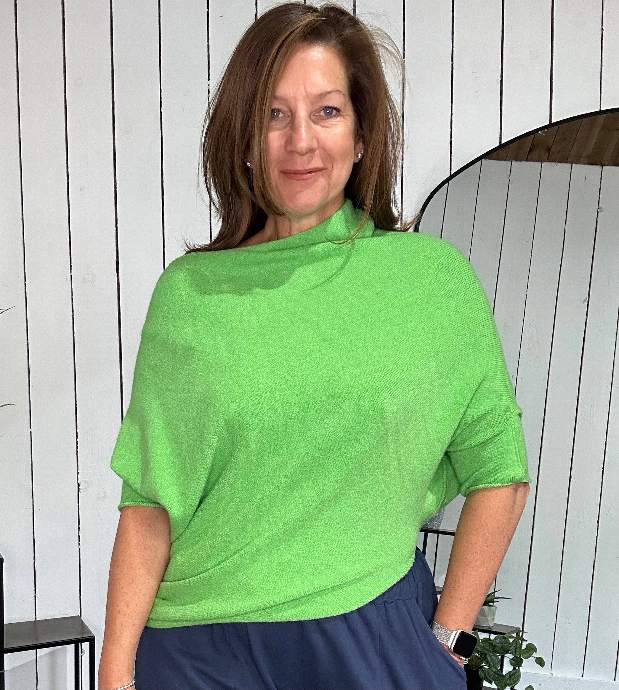 Mini Asymmetric Jumper