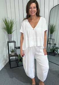 Lanza Button Tiered Top