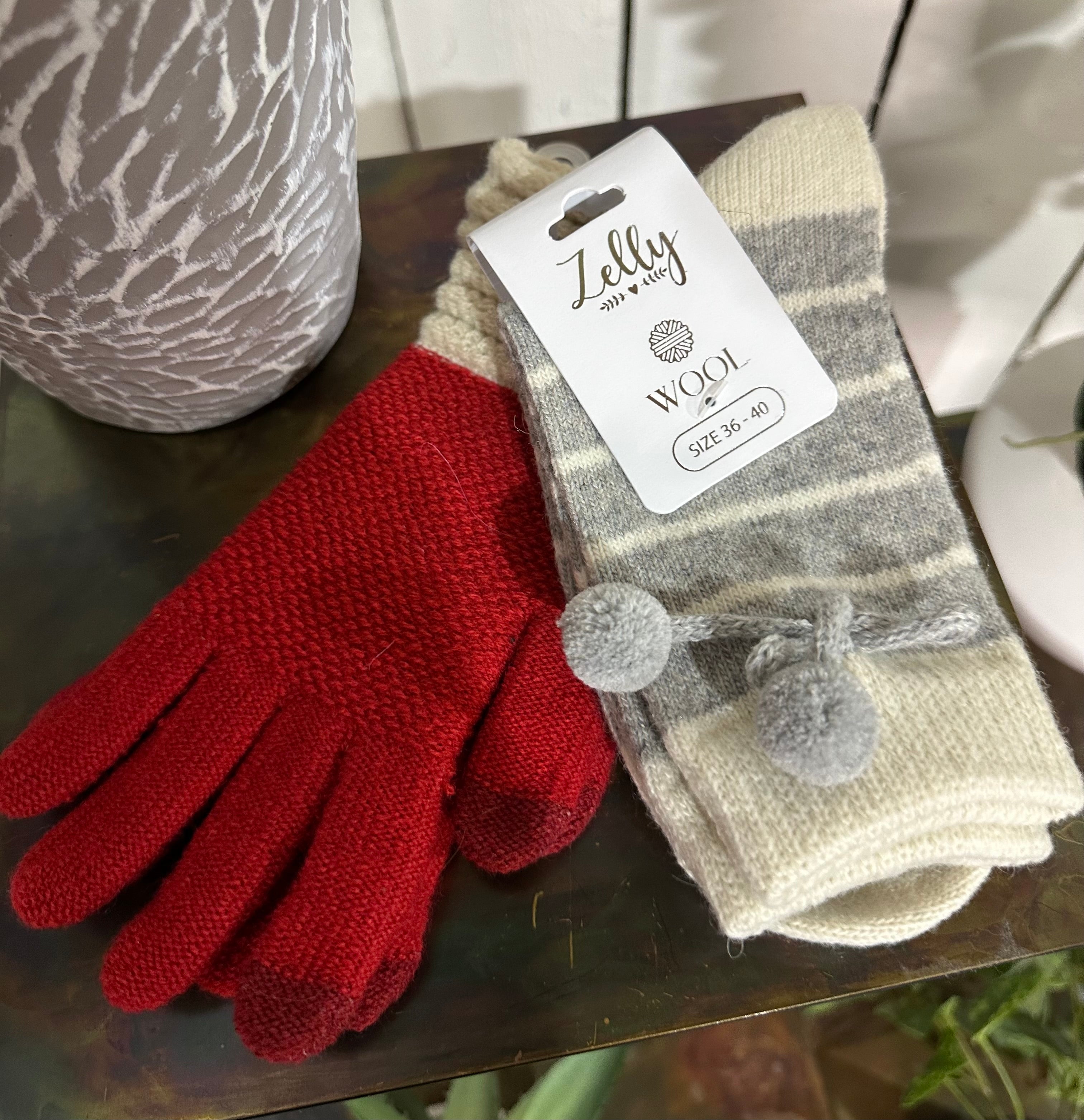 M/Z Glove & Sock Set