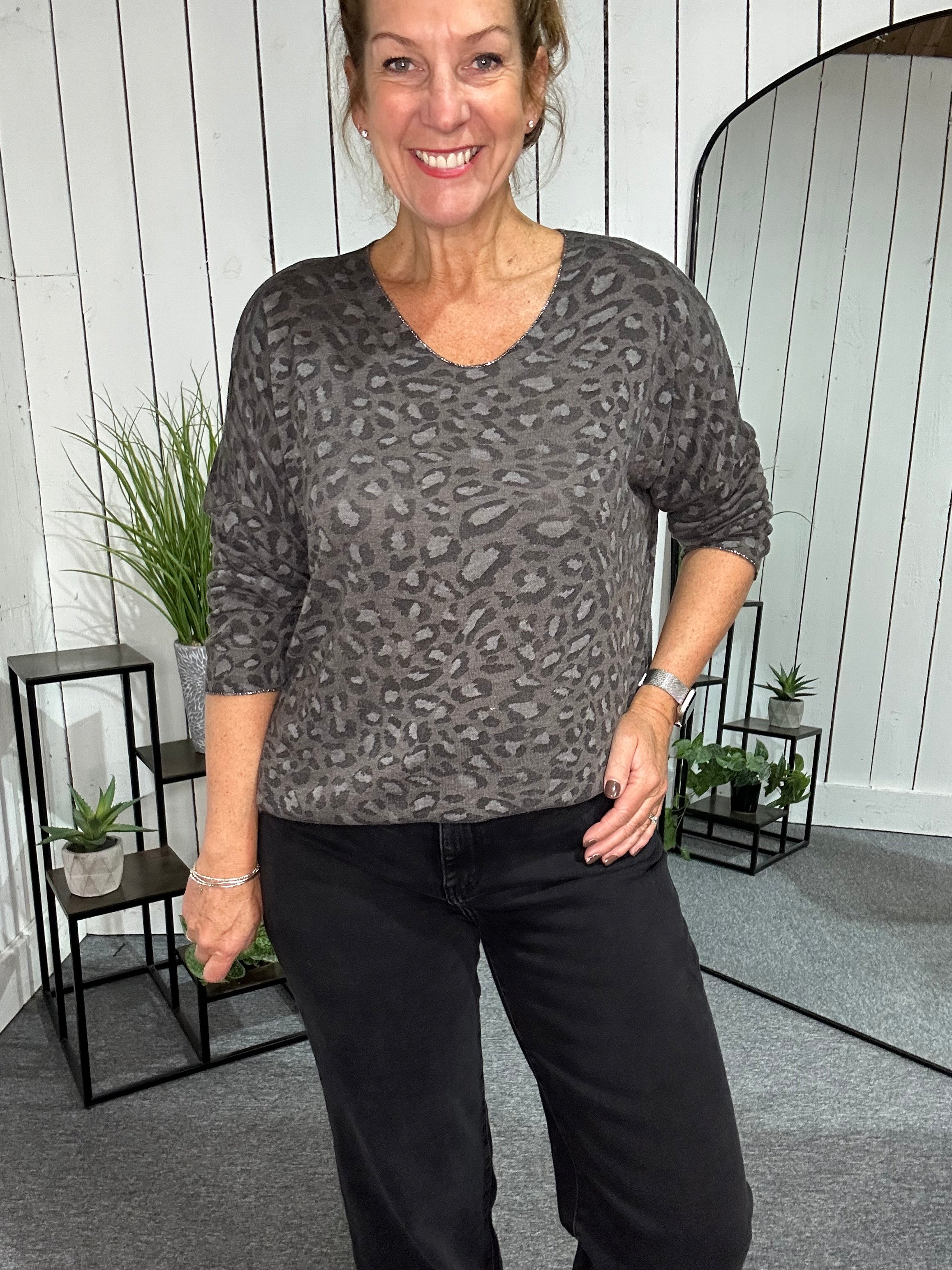 Sat Saver 11/10 Leopard Knit