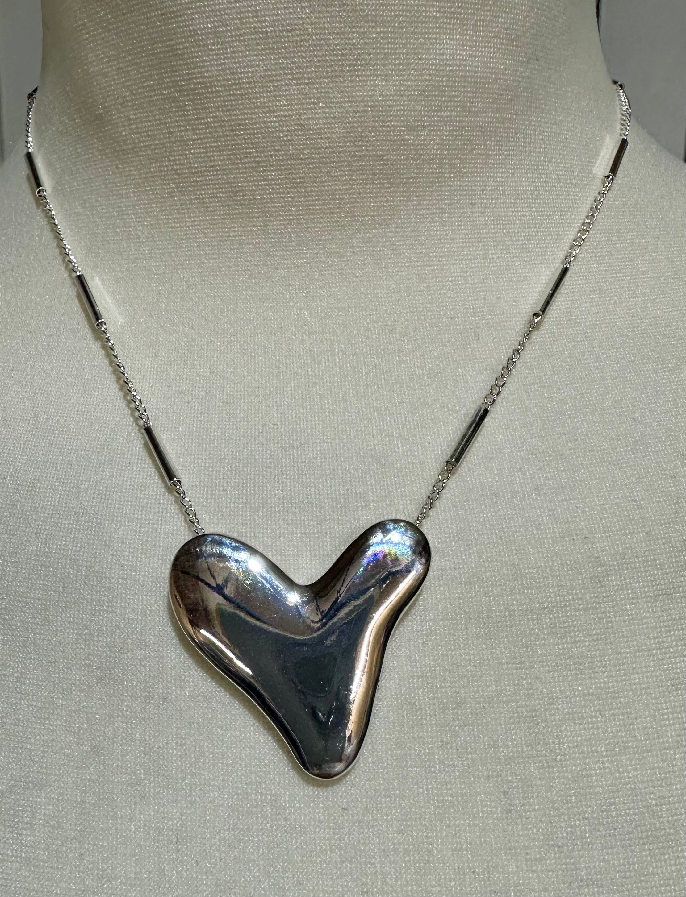 Envy Melting Heart Necklace