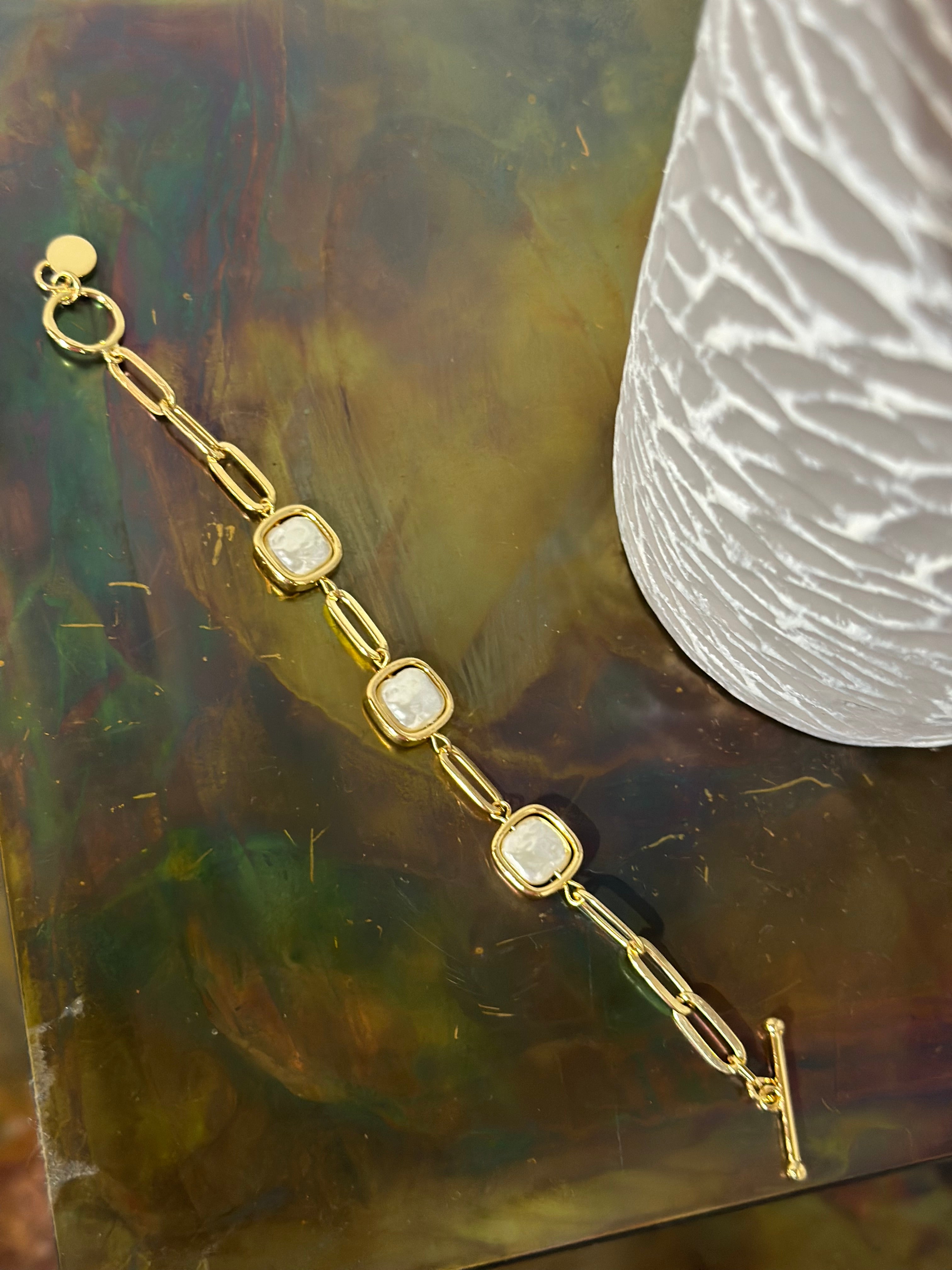 Envy Square Pearl Bracelet