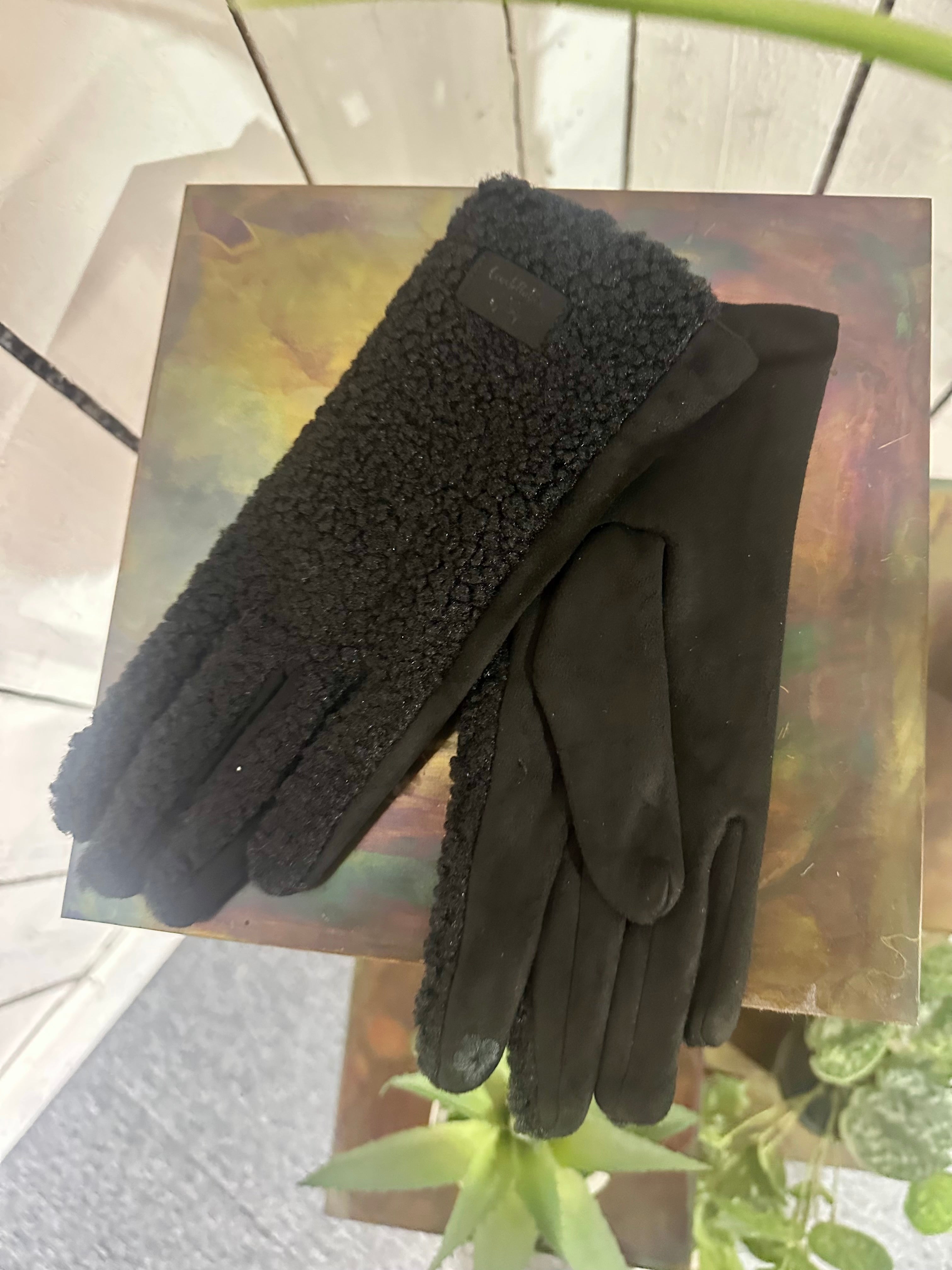 Zelly Boucle Gloves
