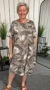 Sat Saver Leaf Print Dress
