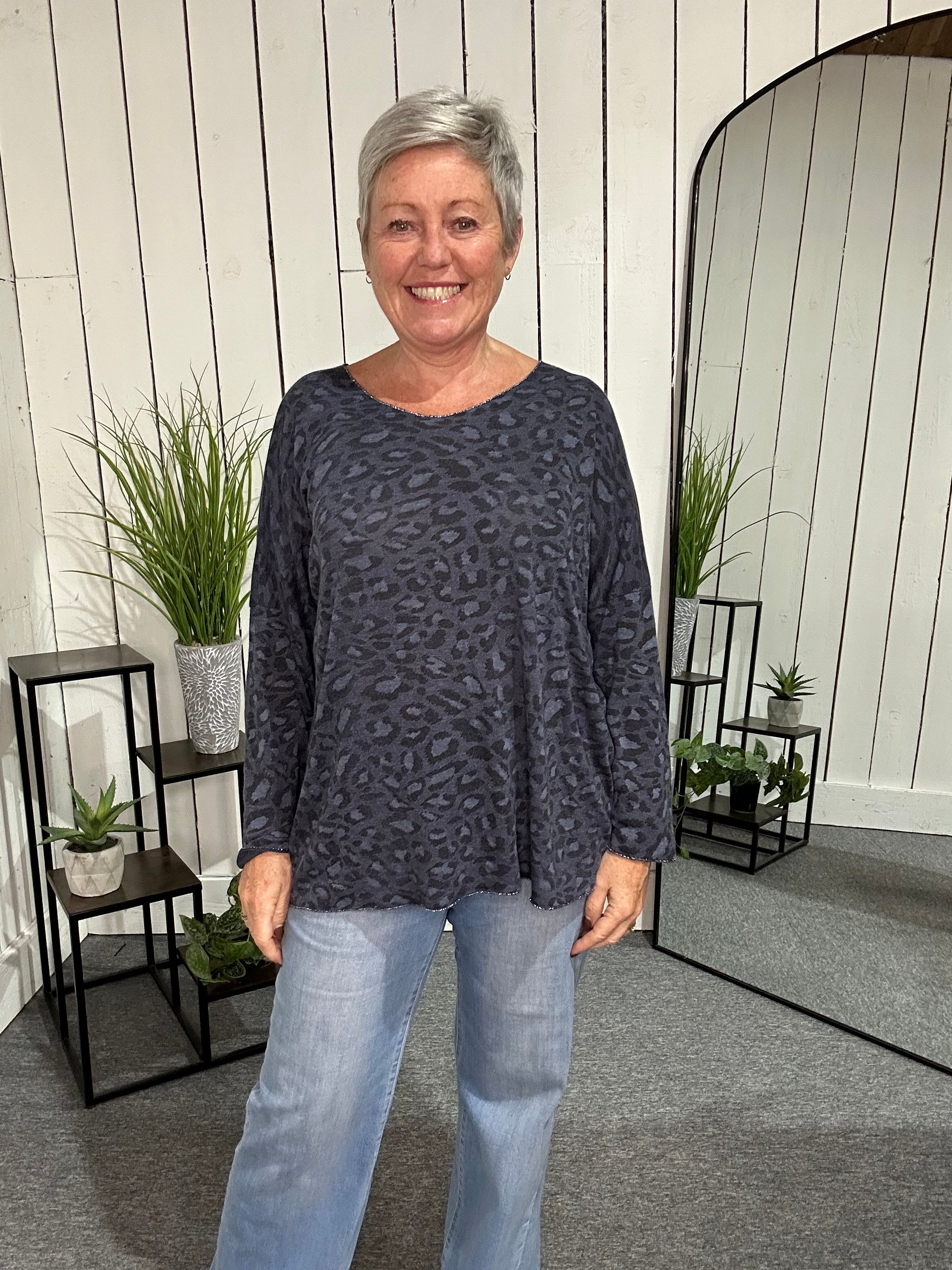 Sat Saver 11/10 Leopard Knit