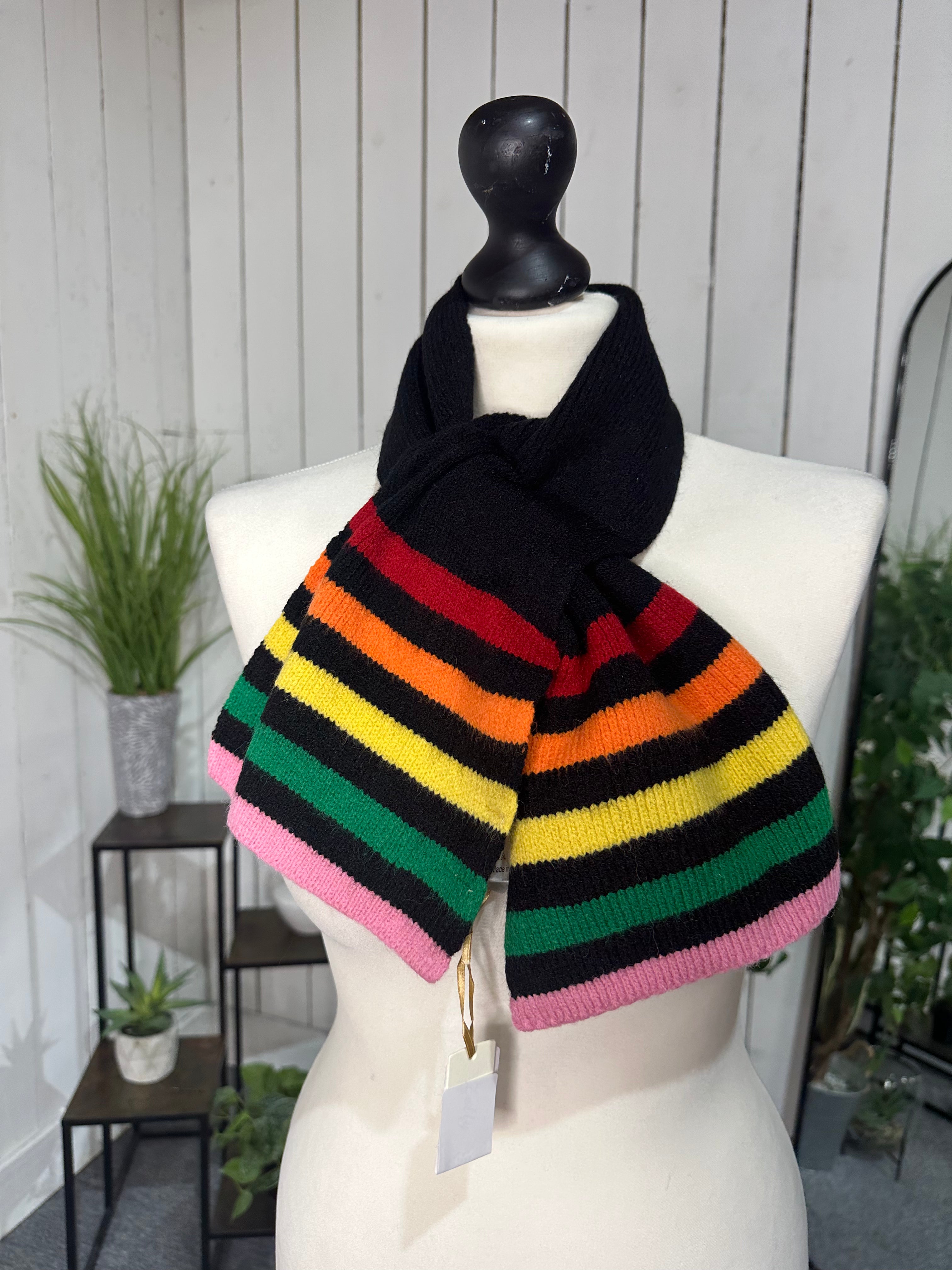 Zelly Pull Through stripe scarf